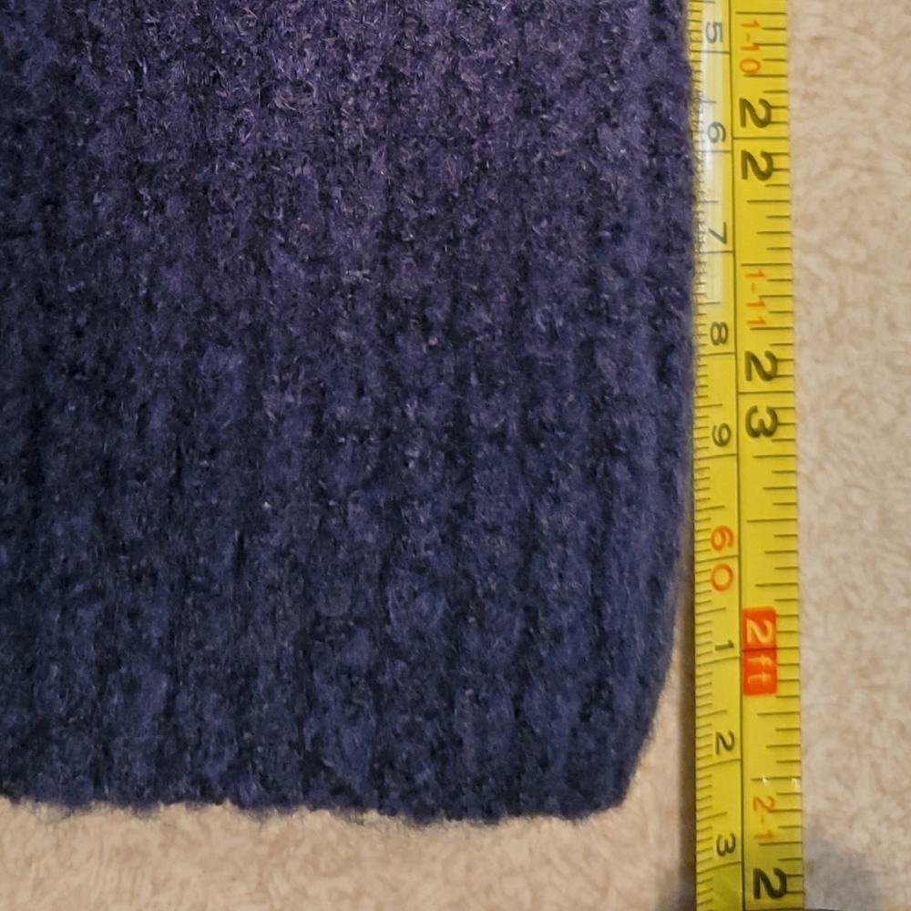 Lisa Rinna Cardigan - Picture 6 of 8